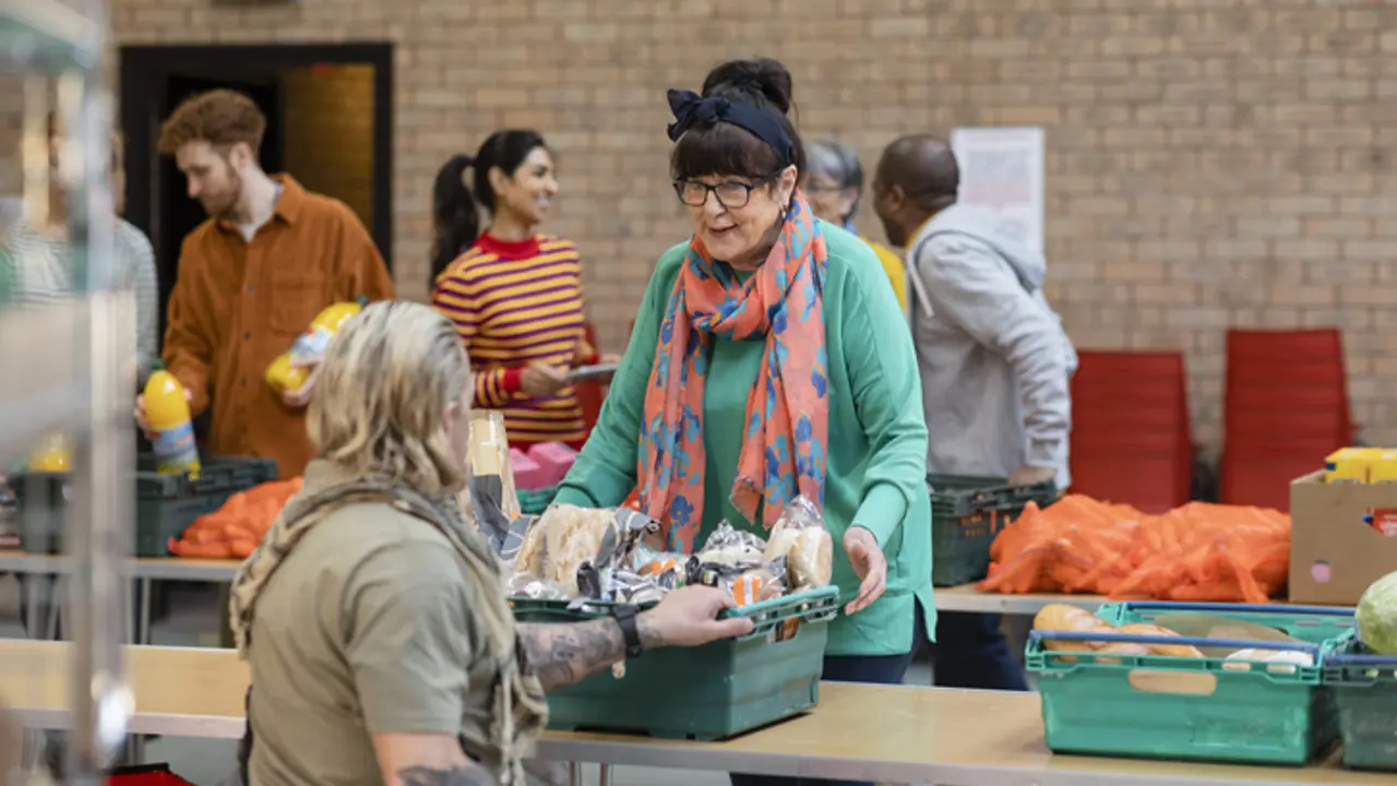 10 Reasons why volunteering makes you a better you